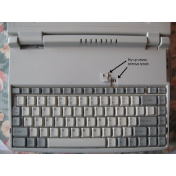Разборка Toshiba T1960CS для удаления жесткого диска